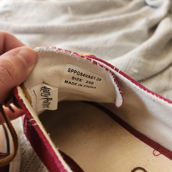 Spao Gryffindor Lowtops - Picture 3 of 6